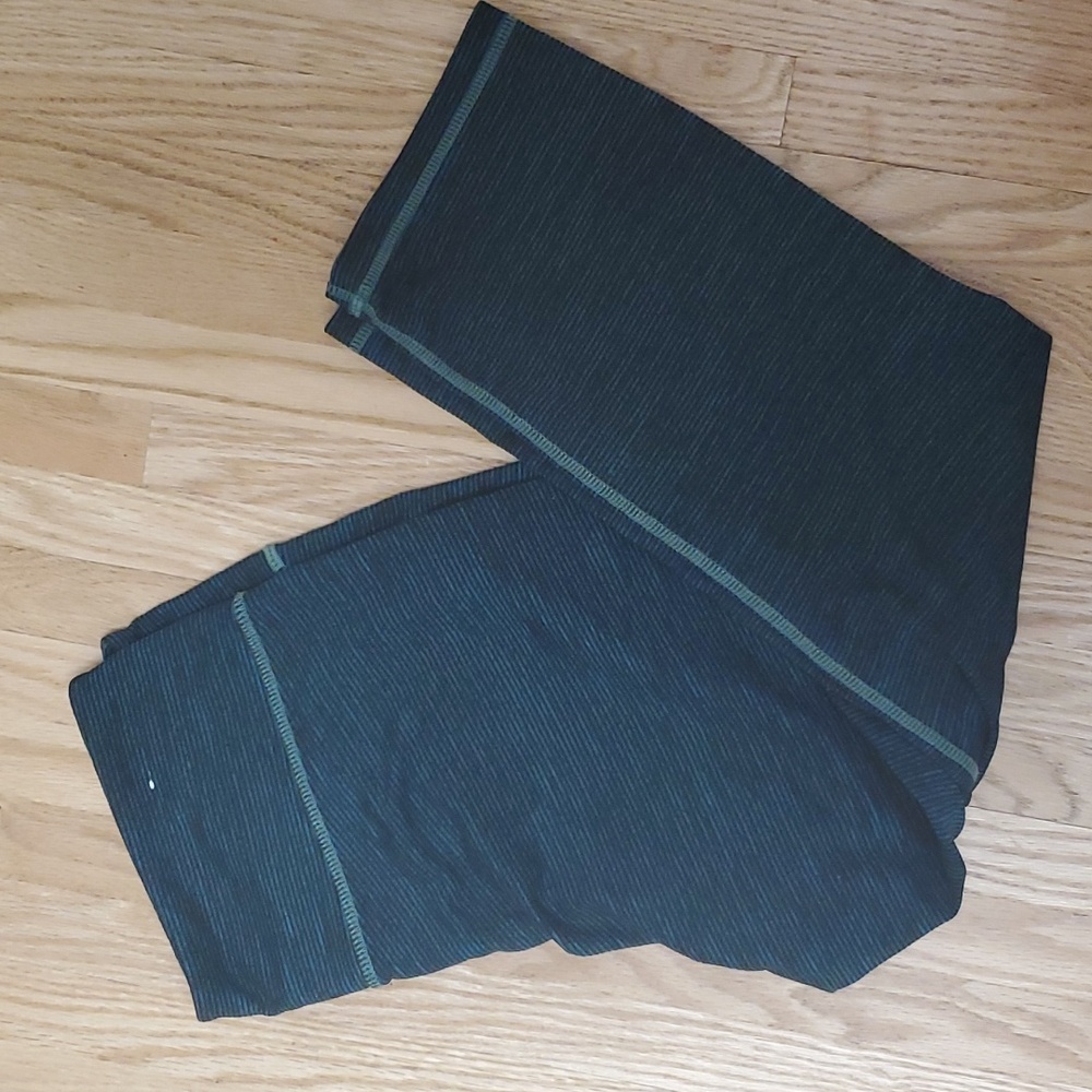 Old Navy Actove Capris